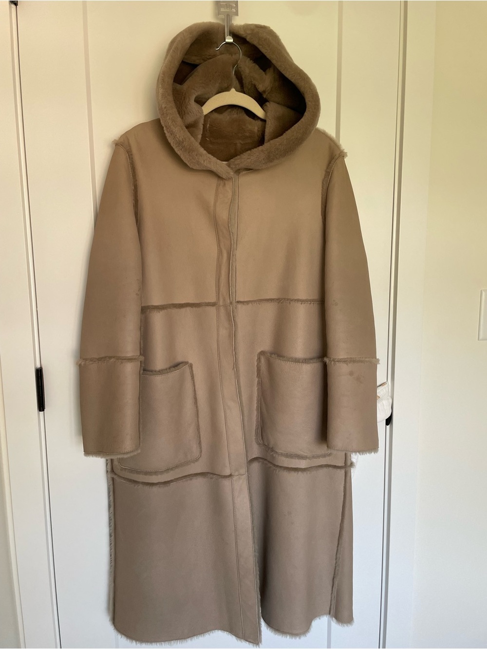 Robo genuine sheepskin hooded coat